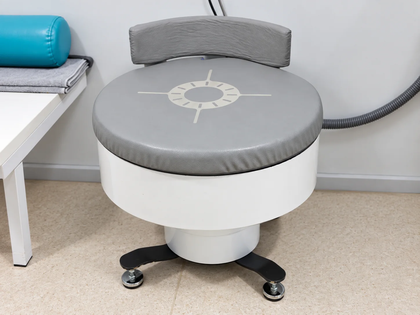 The FizyoCare Magnetic chair therapy unit